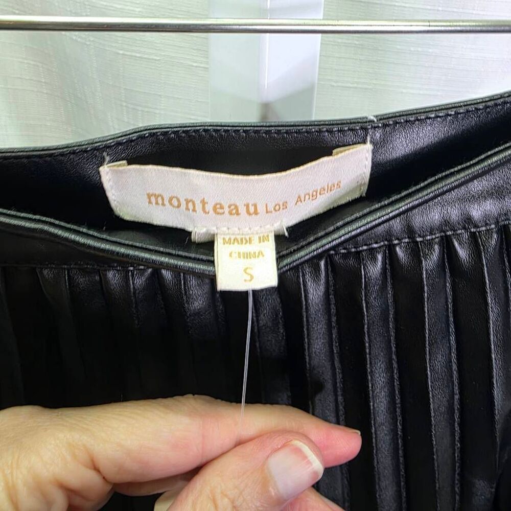 Monteau Los Angeles Black Pleated Faux Leather Midi Skirt Size Small - Picture 5 of 10